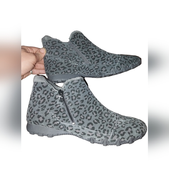 Skechers gray cheetah print booties size 10 - Picture 10 of 14